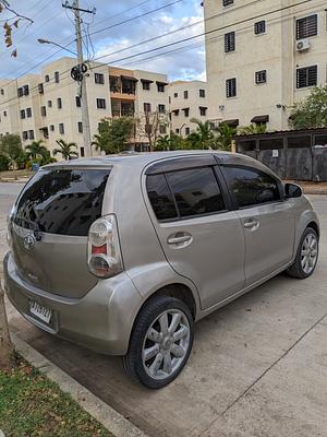 Corotos | Toyota Passo 2012