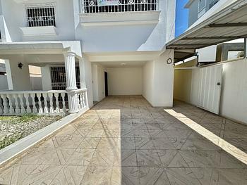 casas - Casa en Alquiler LOS CACICAZGOS