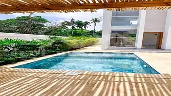 casas vacacionales y villas - VILLA DE 2 NIVELES CON 3 HABITACIONES Y PISCINA - LAS TERRENAS