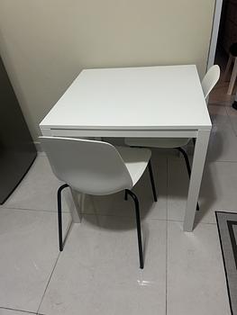 muebles y colchones - Mesa desarmable de IKEA RD$6,500 No incl las silla