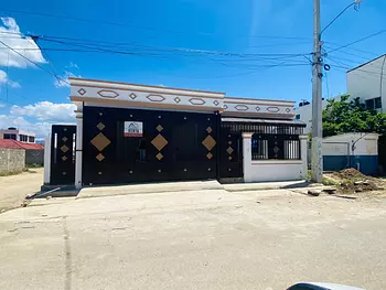 casas - CASA EN VENTA EN SANTIAGO DE LOS CABALLEROS PRÓXIMO AL JARDÍN BOTÁNICO 