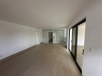 Listing thumbnail