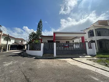 casas - Hermosa Casa con Patio en Puerto Plata- Parte Alta