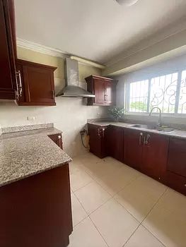 apartamentos - 🏠 En Alquiler: Apto detrás de Ikea y 360 U$1,300