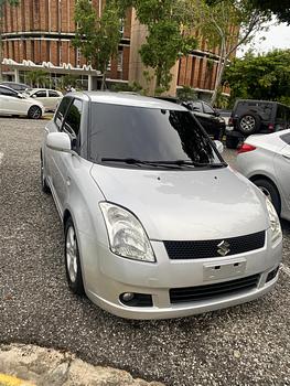 carros - Se Vende Suzuki Swift de Santo Domingo Motors! 