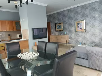 apartamentos - En Alquiler Elegante y amplio apartamento amueblado de una Habitación.