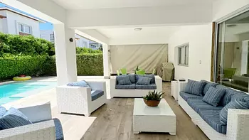 casas vacacionales y villas - Vendo hermosa Villa en Punta Cana Village