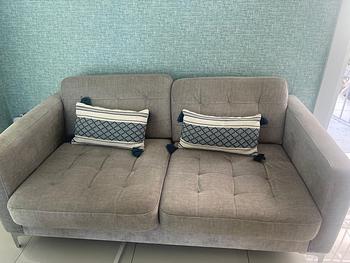 muebles y colchones - Sofá gris moderno en excelente estado – ¡Cómodo y elegante!