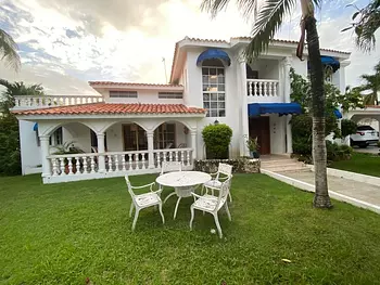 casas - Casa  ubicada en, Urbanización Marbella III, SDE