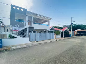 casas - CASA EN RENTA EN SANTIAGO DE LOS CABALLEROS 