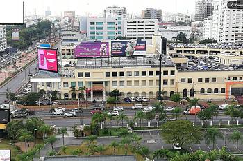 oficinas y locales comerciales - Local en Piantini de 428 metros 