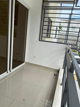 apartamentos - ALQUILO 2 APARTAMENTOS . 1ER Y 2DO PISO AL.ALAMEDA