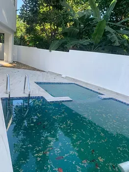 casas - Casa moderna lista para mudarse a buen precio en lugar tranquilo y seguro 