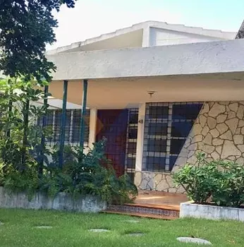 casas - Casa en Venta en Zona Universitaria uso comercial