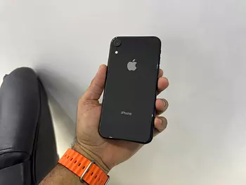 celulares y tabletas - iPhone XR 64GB Usado Negro, Desbloqueado Altice RD$ 8,900 NEG