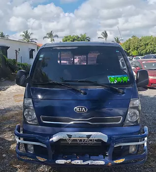 otros vehiculos - CAMION KIA BONGO 3 AÑO  2016 