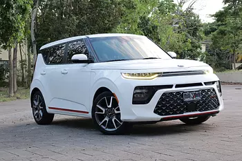 jeepetas y camionetas - Aprovecha y montate en esta super económica kia soul GT Line 2021 