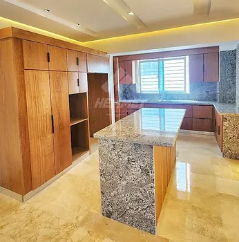 apartamentos - MODERNO APARTAMENTO ASCENSOR Y 4 PARQUEOS SOTERRADOS LA ESMERALDA STGO.
