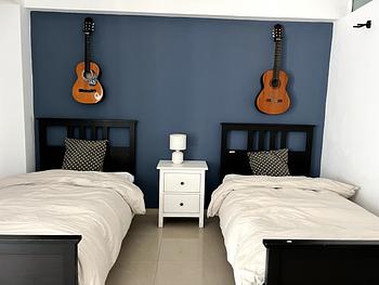 muebles y colchones -  2 camas twin con colchon ideal cuarto de ninos, cada juego en $17,500 