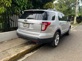 jeepetas y camionetas - Vendo Ford explorer XLT 2012  4x4