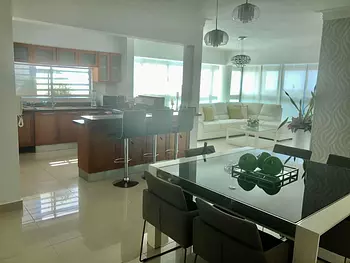 apartamentos - Espacioso Apartamento Amueblado en Zona Excepcional