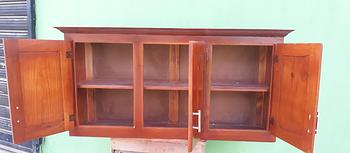 muebles y colchones - Gabinete de tres puertas de cocina en madera 