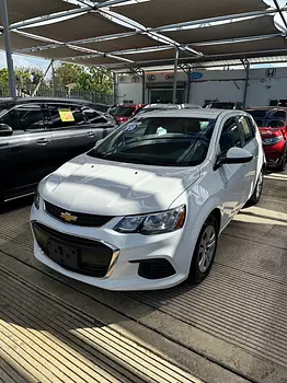 carros - CHEVROLET SONIC LT 2019