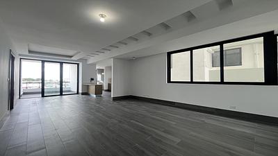 Listing thumbnail