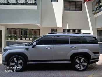 jeepetas y camionetas - Neg. 2024 Hyundai Santa Fe versión E (SEMIFULL) 
