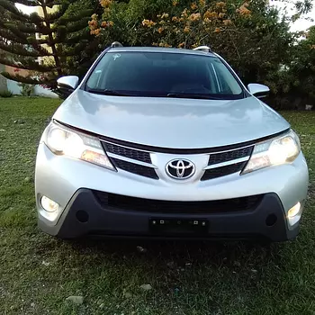 jeepetas y camionetas - Toyota rav4 2015