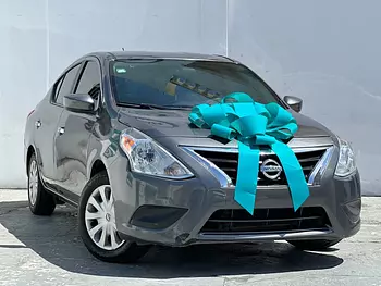 carros - NISSAN VERSA SV 2017Unico Dueño