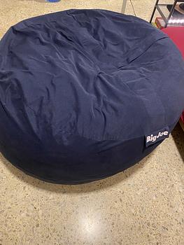 muebles y colchones - Vendo “Puff Big Joe” como nuevoPrecio negociable