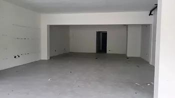 oficinas y locales comerciales - Local en Venta en 27 Febrero 190mts