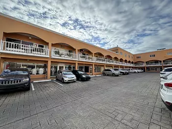 oficinas y locales comerciales - Local comercial en alquiler - Plaza Nuevo Sol, Jac