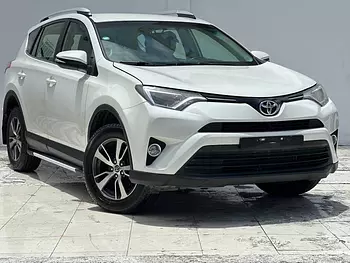 jeepetas y camionetas - TOYOTA RAV4 LE 2019DE LA CASA