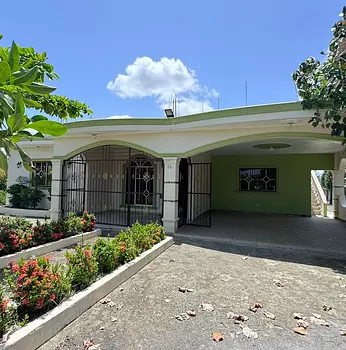 casas - AMPLIA CASA EN VENTA EN VILLA TAPIA