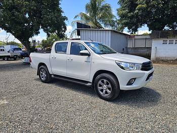 jeepetas y camionetas - Toyota hilux 2020