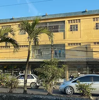 oficinas y locales comerciales - Edificio en Alquiler