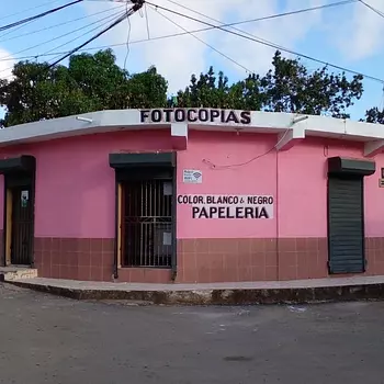 oficinas y locales comerciales - venta de 3 locales comerciales en santo Domingo este cerca de Villa faro 