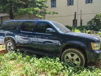 carros - CHEVROLET SUBURBAN