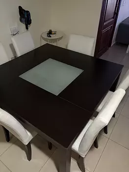 muebles y colchones - Comedor de seis sillas.