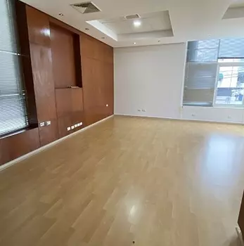 oficinas y locales comerciales - Alquiler de Oficina en Naco 7 parqueos