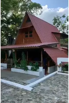 casas vacacionales y villas - Venta de Villa en jarabacoa con 1000mts de terreno