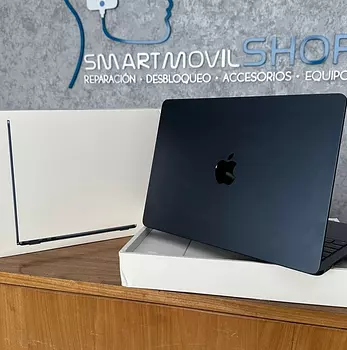 computadoras y laptops - MACBOOK AIR M2 512GB 8GB RAM EN CAJA (SOMOS TIENDA)