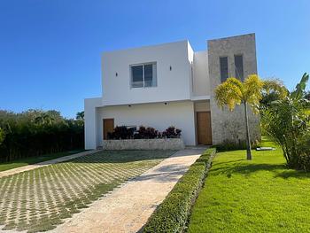 casas vacacionales y villas - Villa en Playa Nueva Romana en Venta