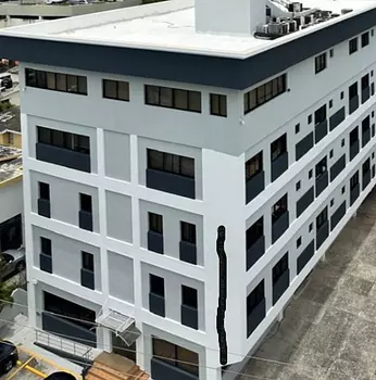 oficinas y locales comerciales - Alquilo Local 500 mts La Julia