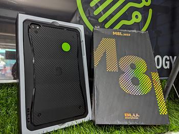 celulares y tabletas - tablet BLU de 8 pulgadas disponible nueva con su cover y cargador...