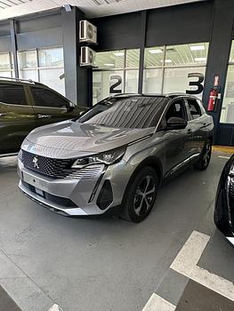 jeepetas y camionetas - Se Vende Peugeot 3008 2024 GtLine  - Único Dueño