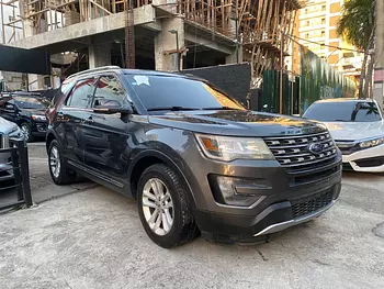 jeepetas y camionetas - Ford Explorer xlt 2016