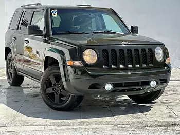 jeepetas y camionetas - JEEP PATRIOT  LATITUD 2017UNICO DUEÑO